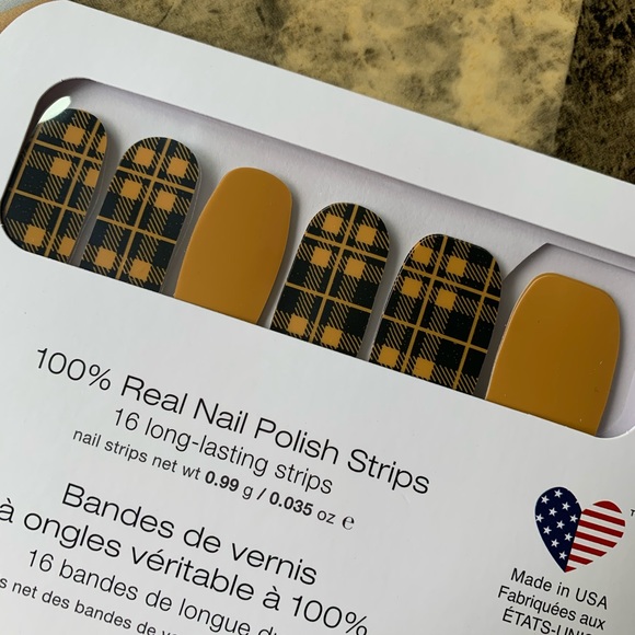 Color street breaking plaid mustard • yellow plaid fall nail strips - Picture 1 of 5